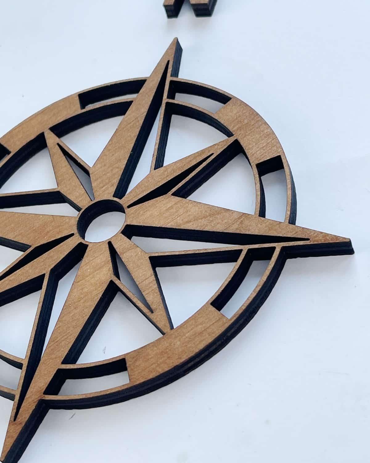 Wind rose on the wall art - PRHOMZ