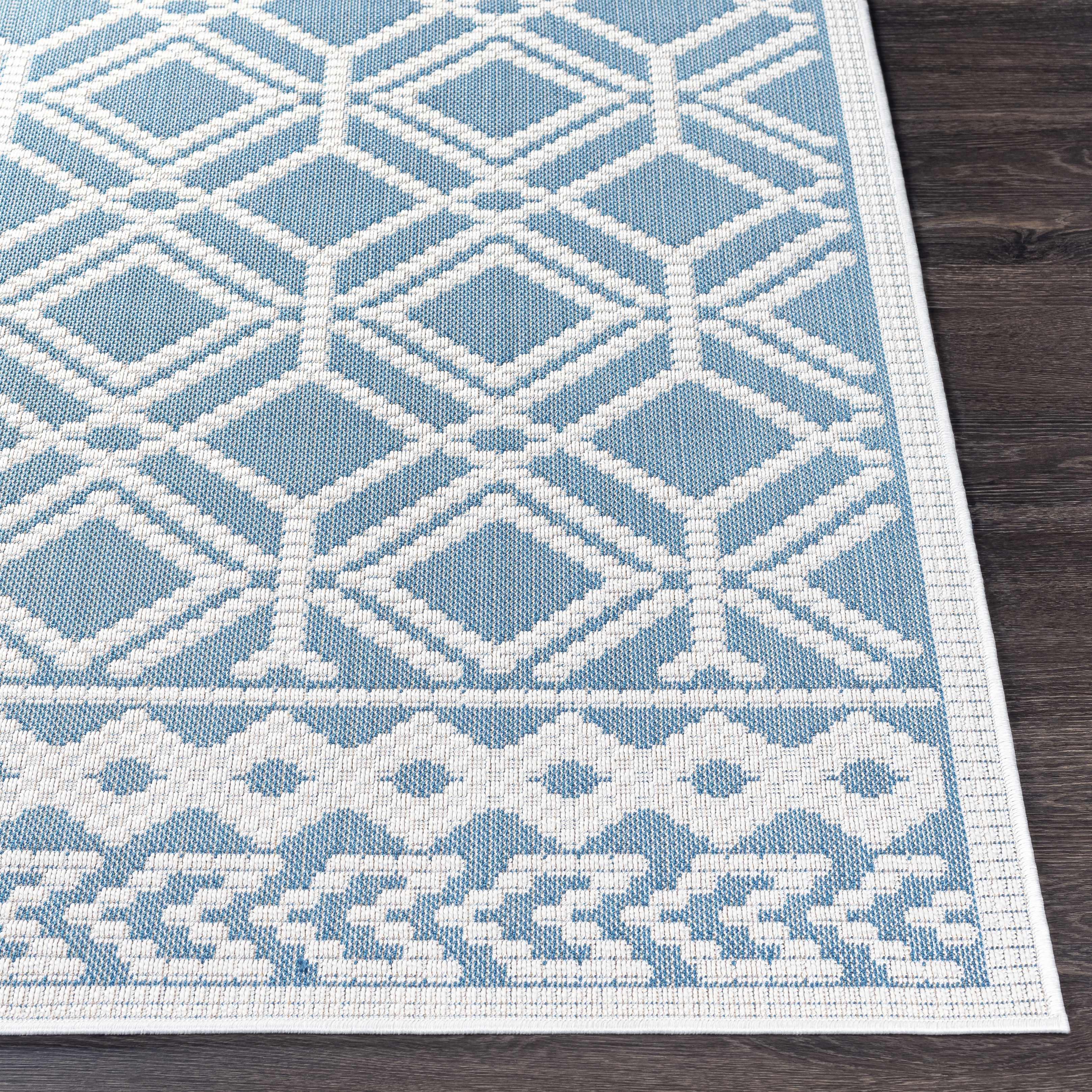 Wingina 8x10 Ice Blue Trellis Rug - Clearance - PRHOMZ