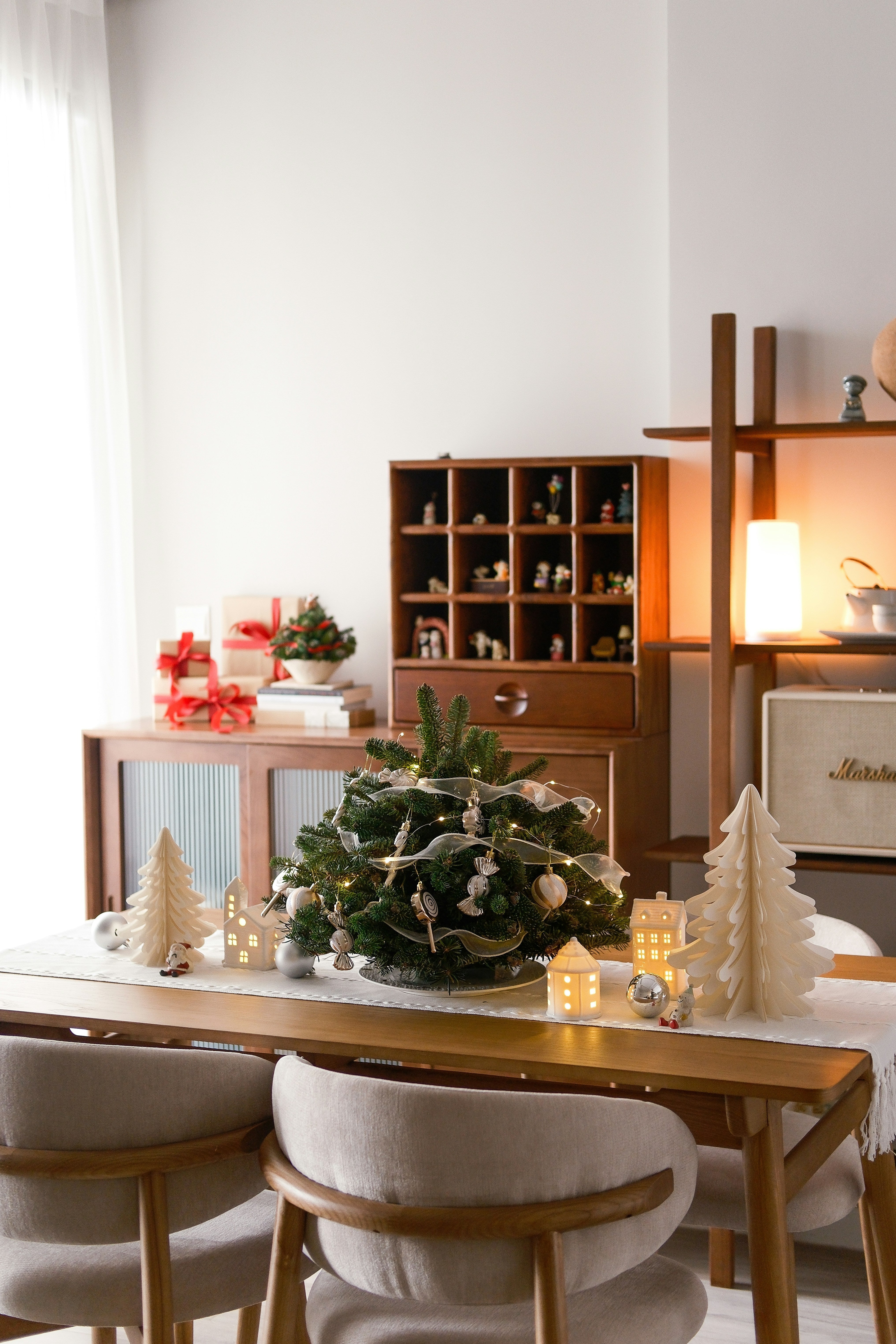 The Ultimate Holiday Prep Guide: Décor, Deals, and a Dash of Gratitude