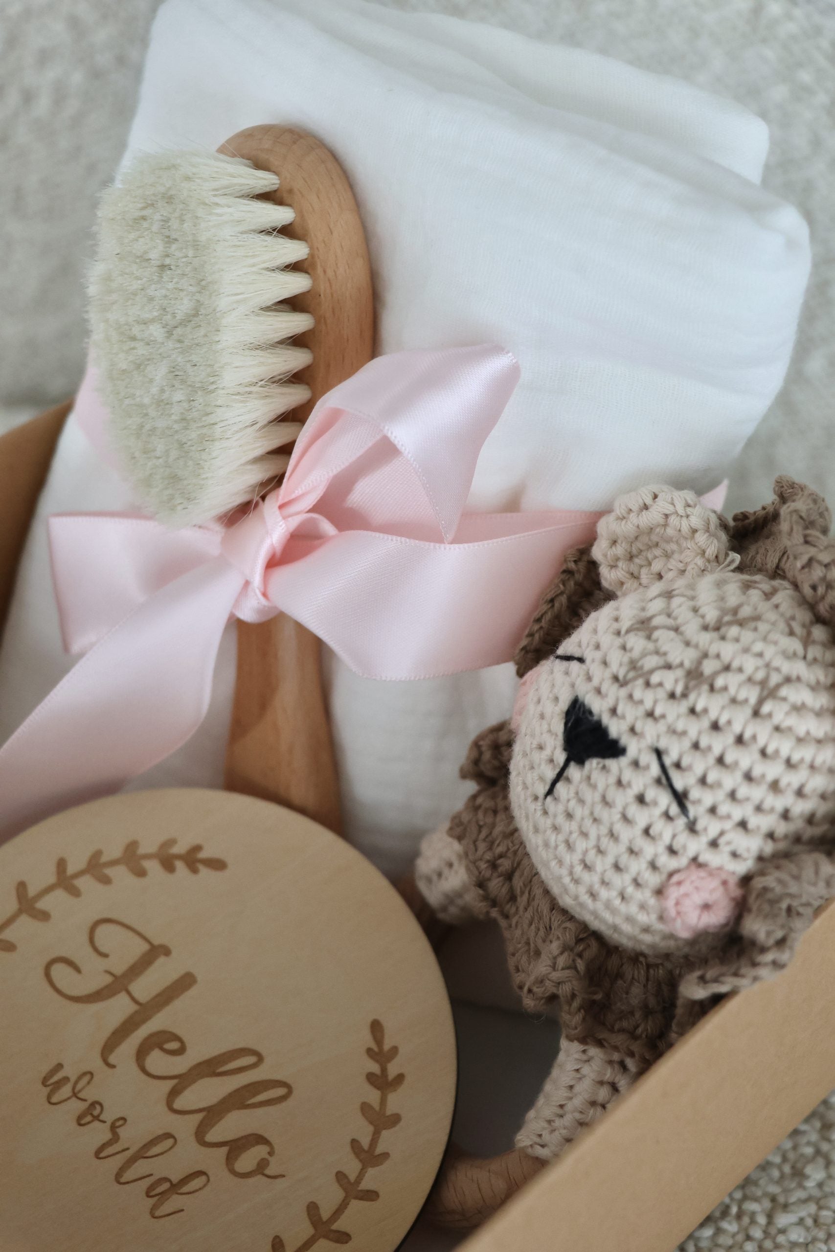 Crochet Giftbox Lion-2