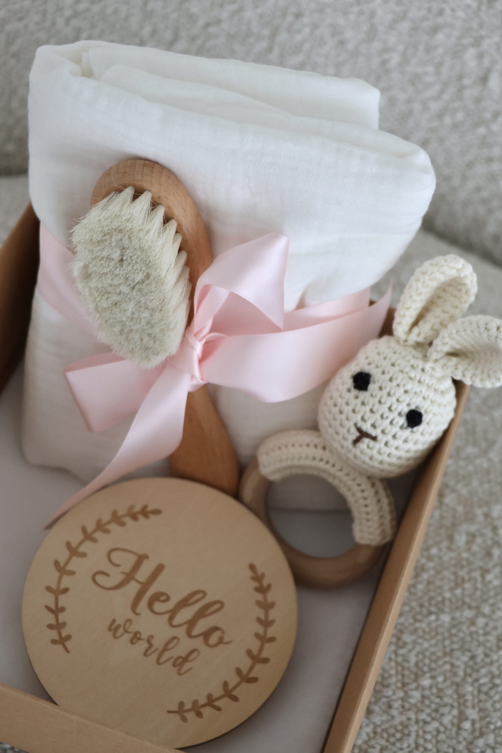 Crochet Giftbox Bunny-1