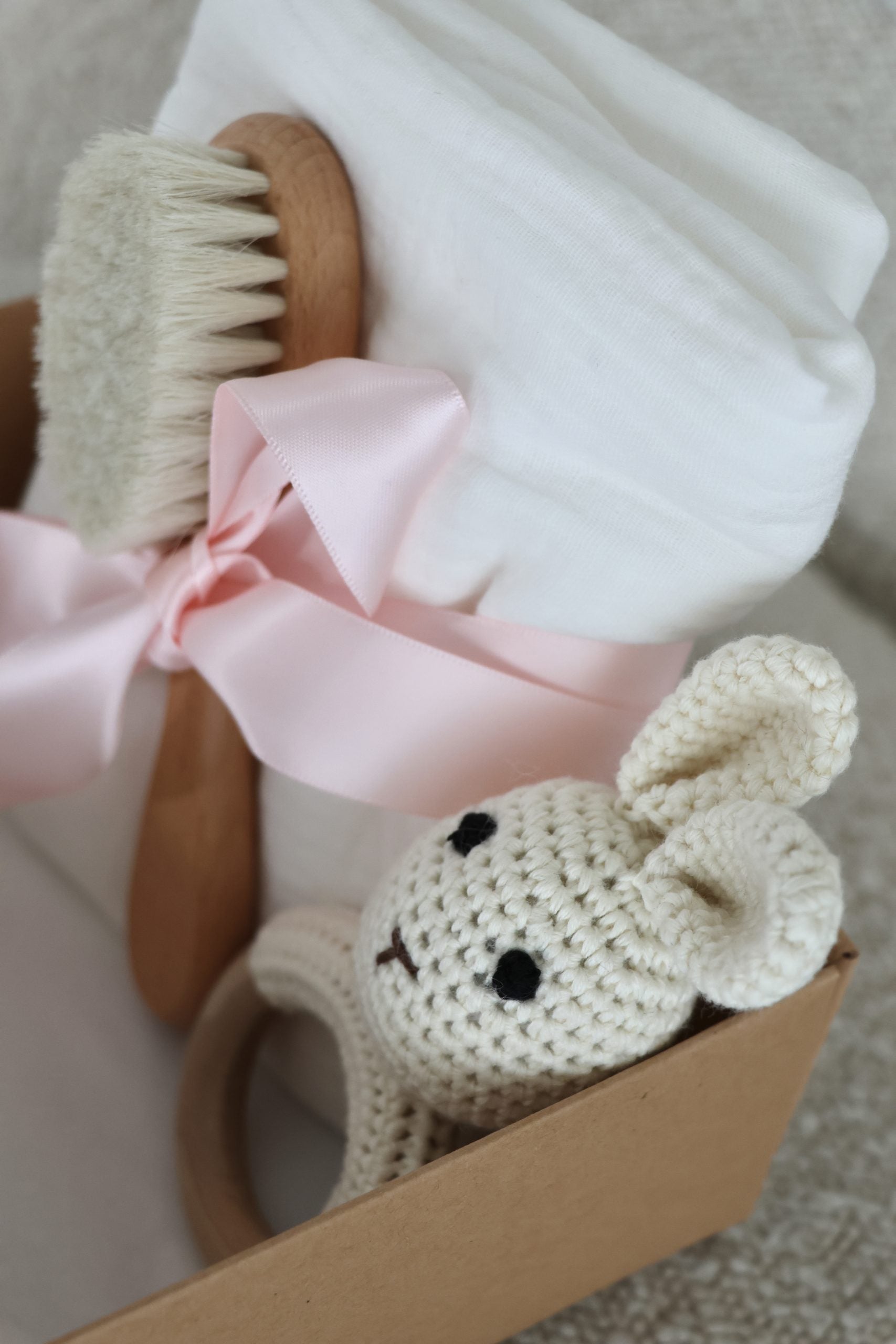 Crochet Giftbox Bunny-2