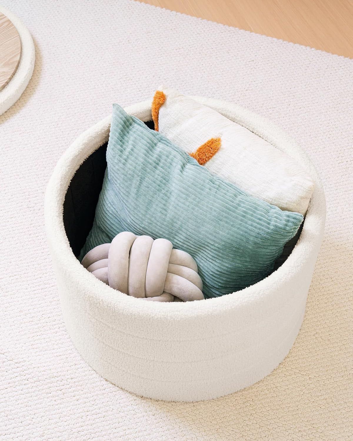 Round Sherpa Boucle Storage Ottoman White 22 Inches