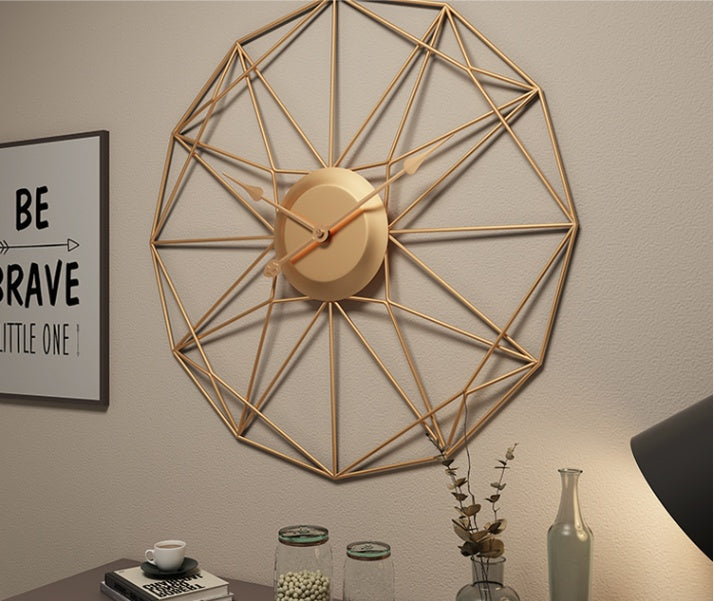 Simple home wall clock