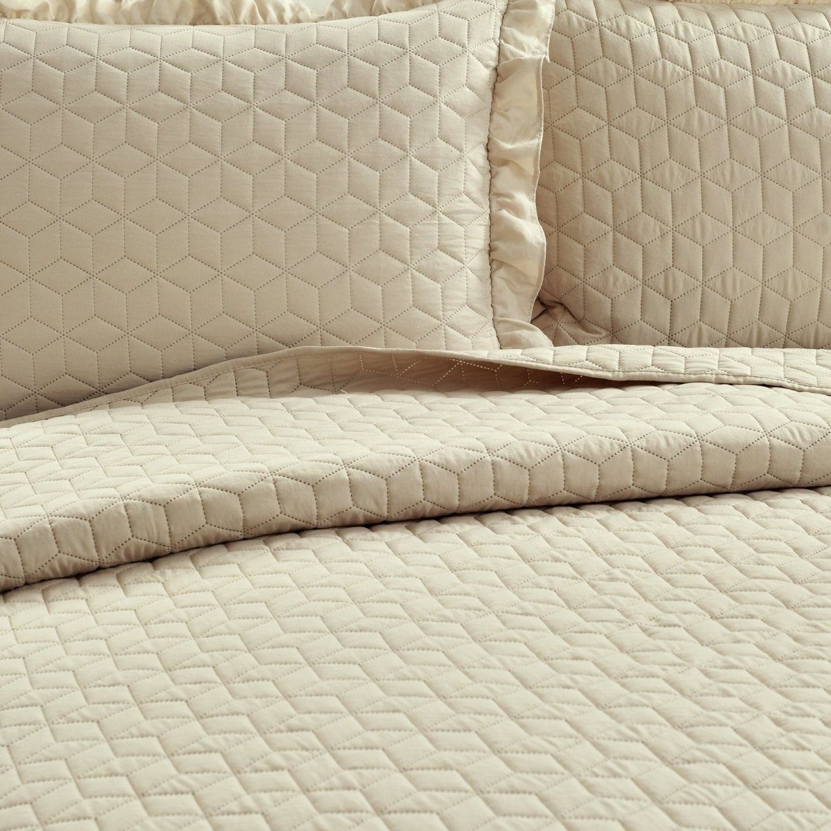 French Country Geo Ruffle Skirt 3 Piece Bedspread Set