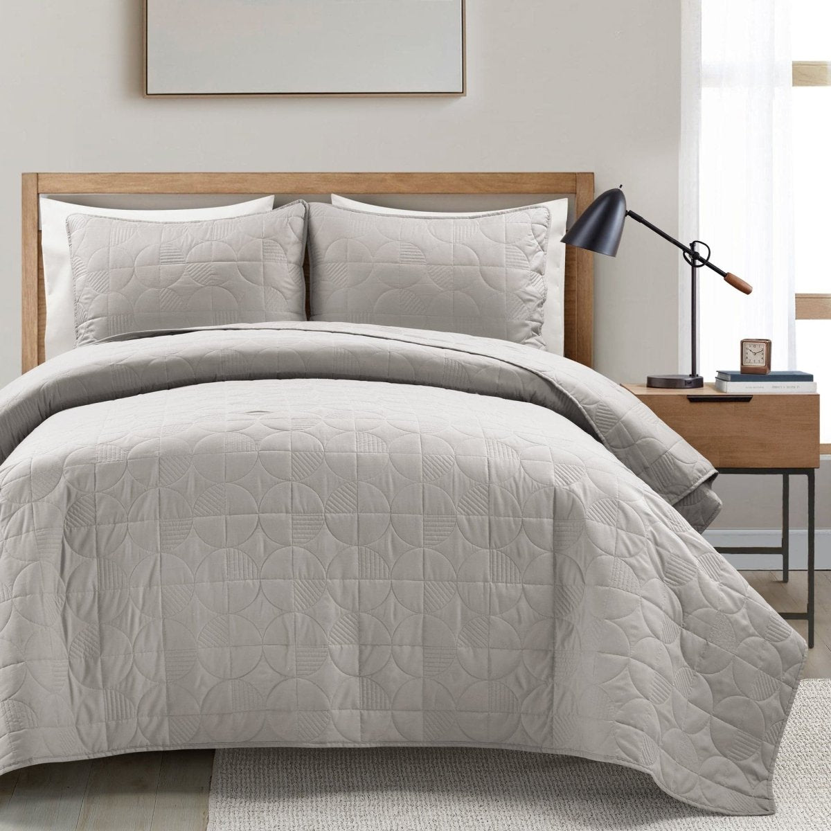 Mid Century Circle Cotton Quilt 3 Piece Set