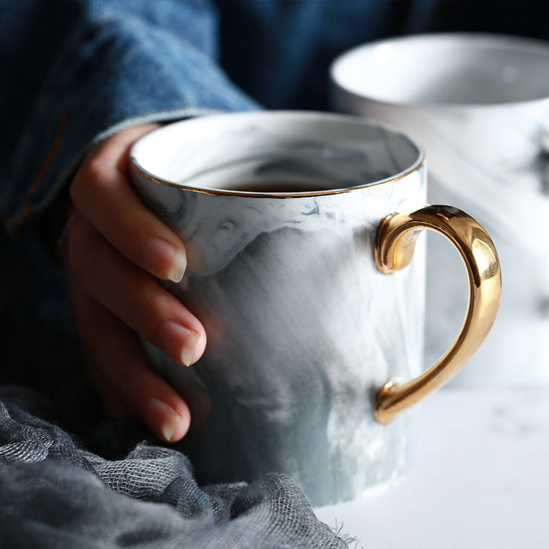 Creative Ceramic Mug With Marble Pattern And Gold Handle-4