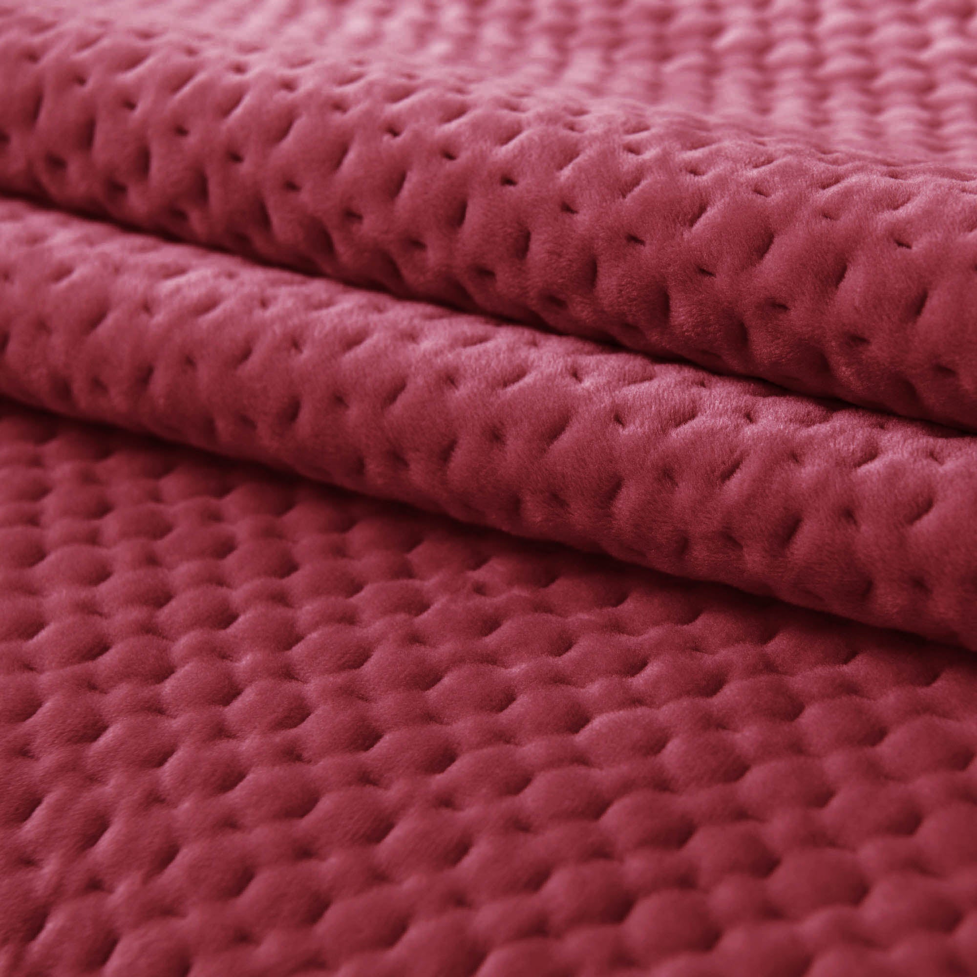 Kasentex Ultra Soft Plush Poly-Velvet Quilt Set, Queen, King, Room Decor, Graduation Gifts, Fathers Day Gift