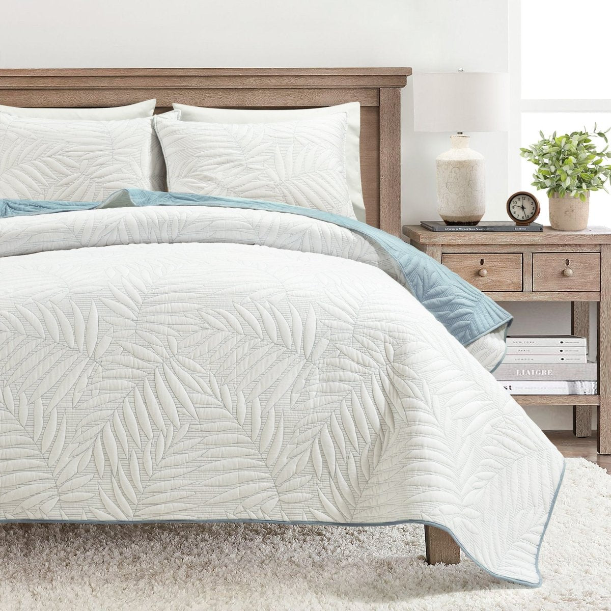 Isla Embroidered Leaf Reversible Cotton Quilt 3 Piece Set