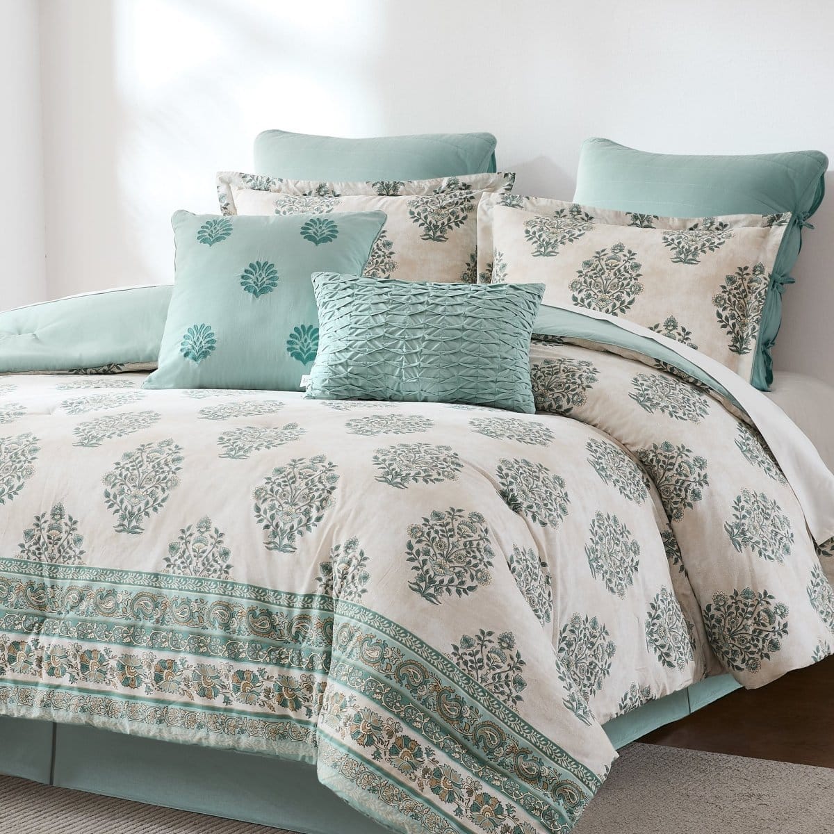 Sofia Flower Block Bouquet Cotton Comforter Set