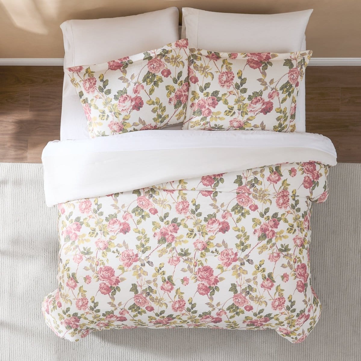 Vintage Rose Comforter Set