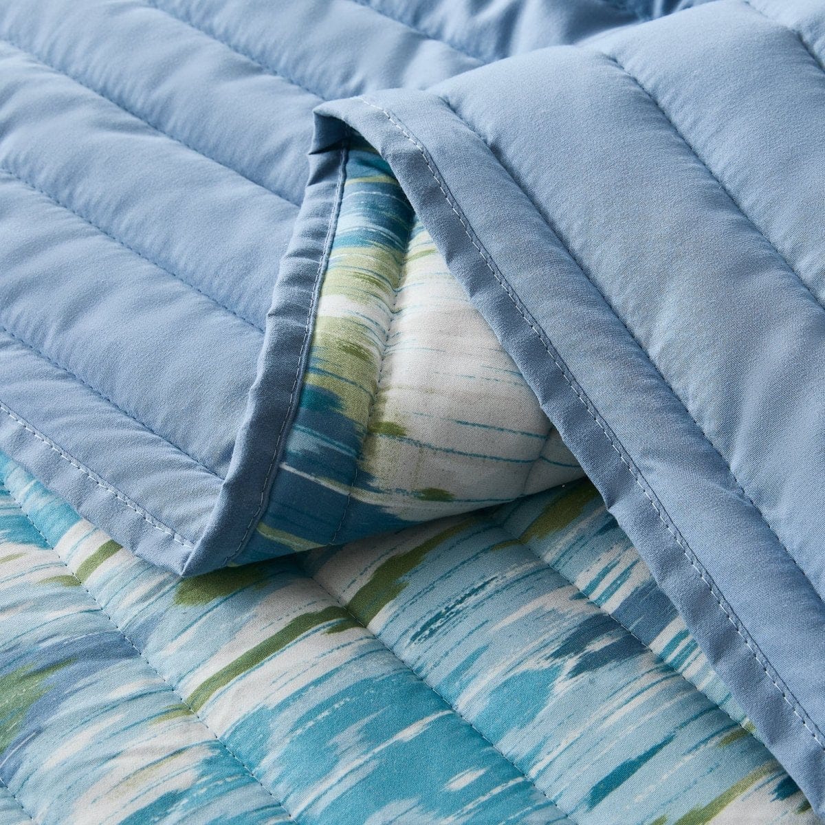 Ikat Drops Quilt Set
