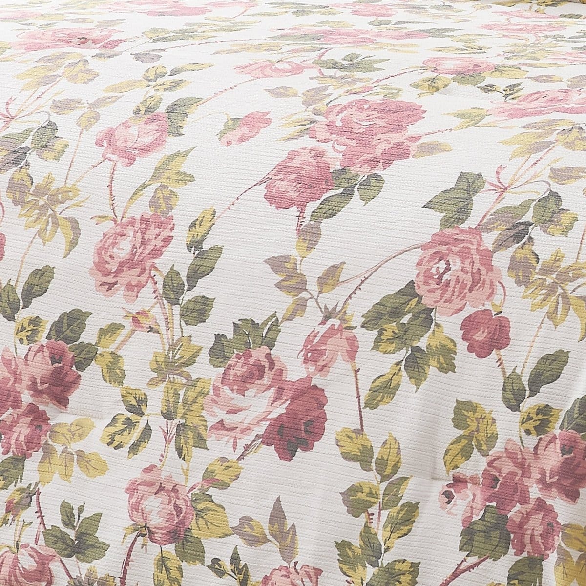 Vintage Rose Comforter Set