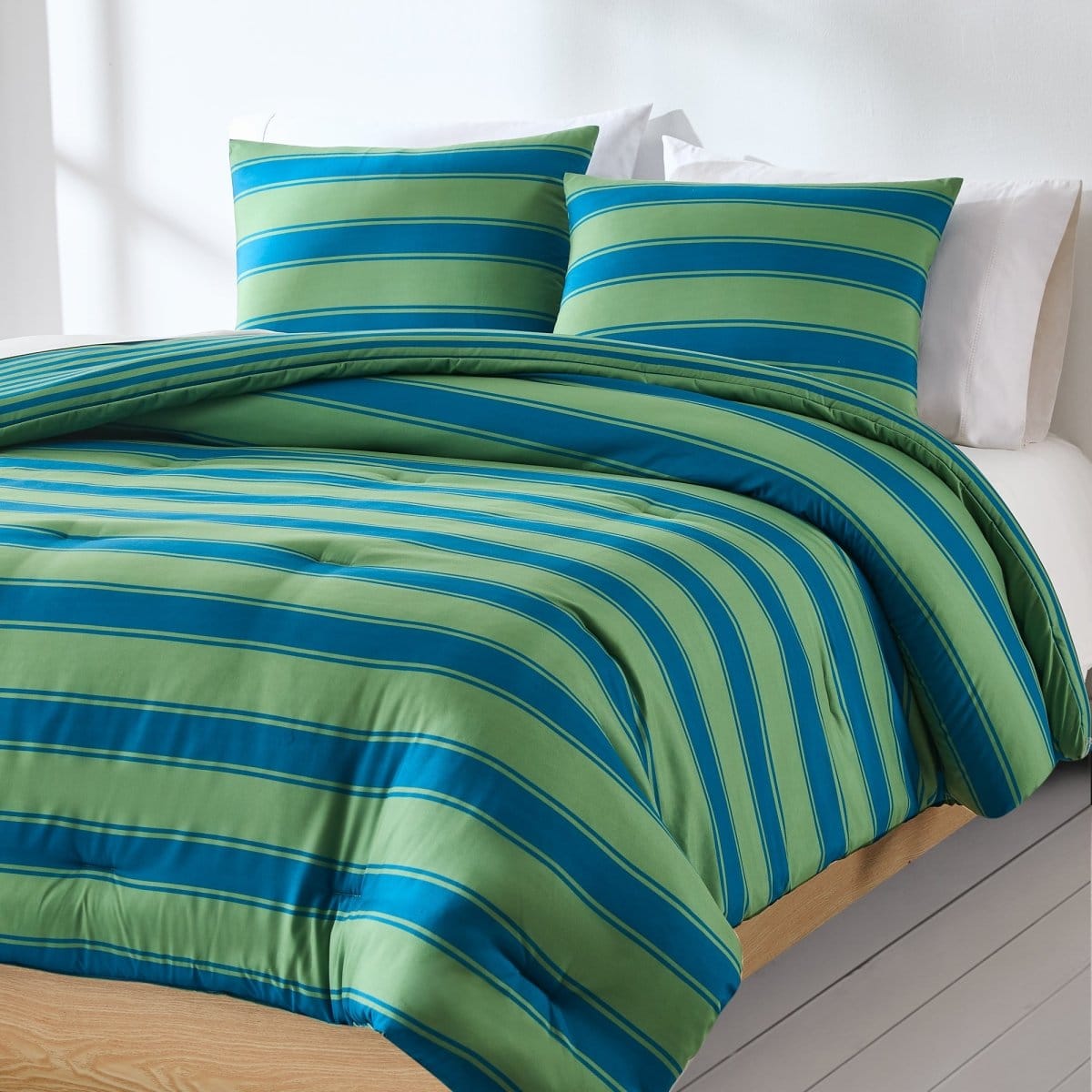 Gale Cabana Stripe Comforter Set