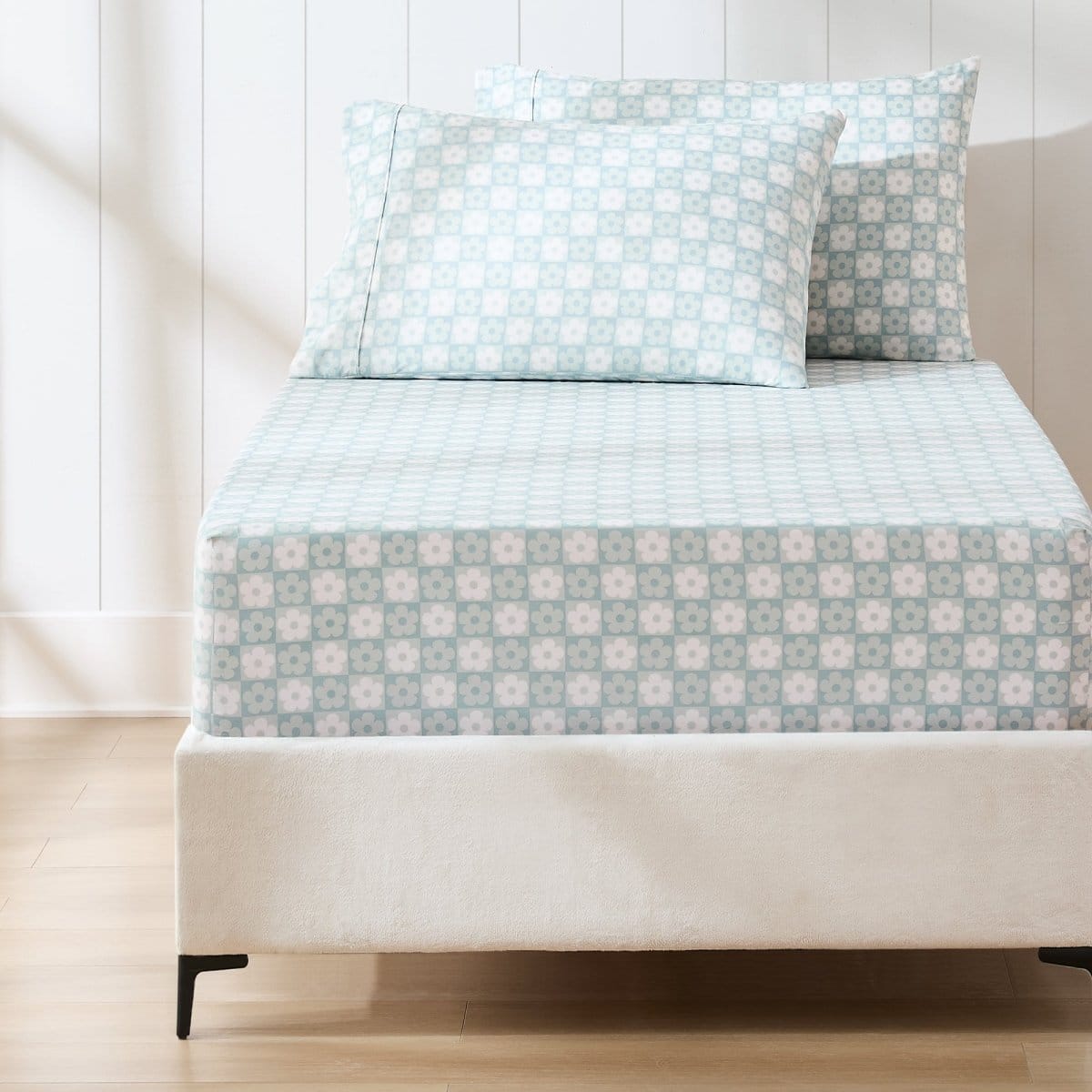 Daisy Checkered Sheet Set