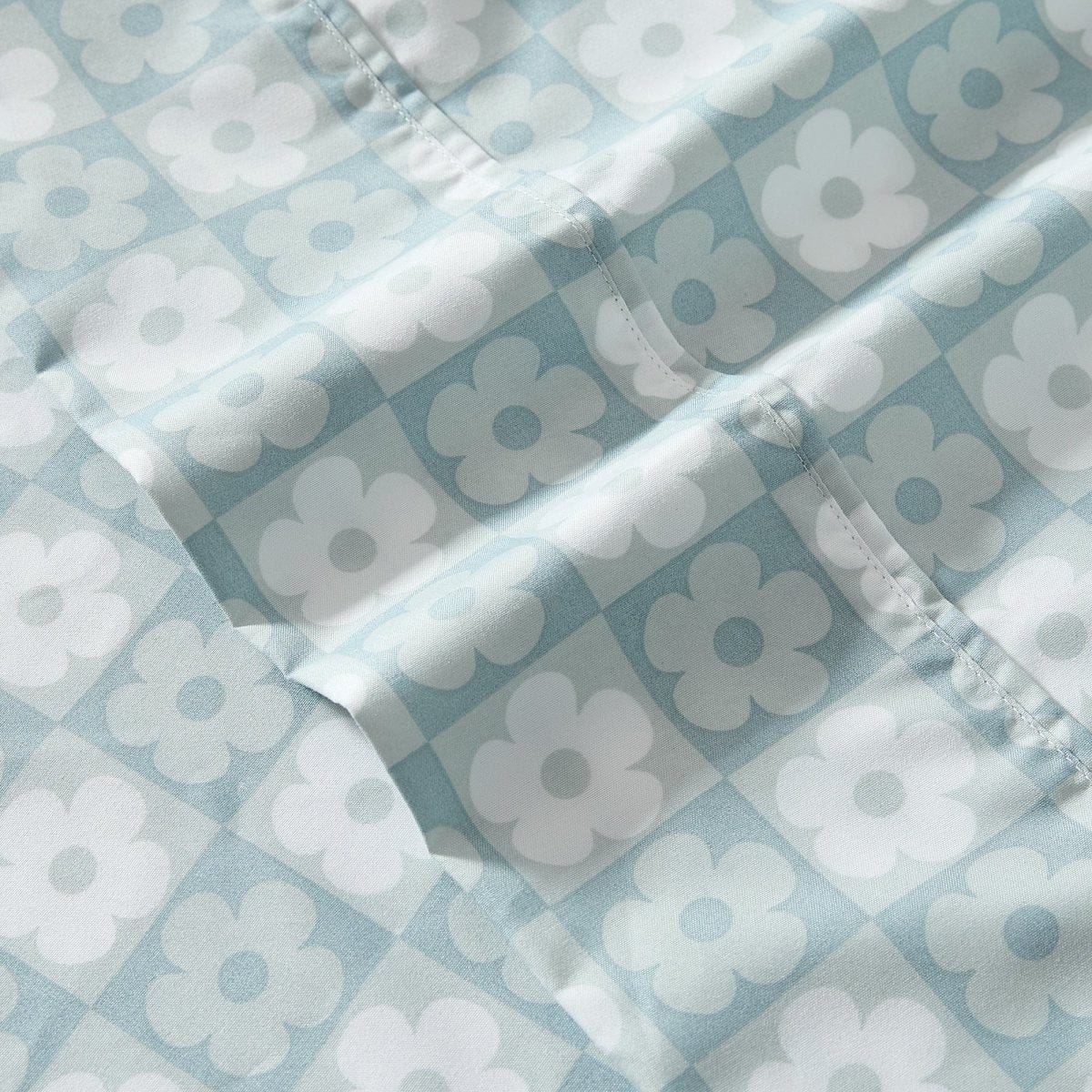 Daisy Checkered Sheet Set