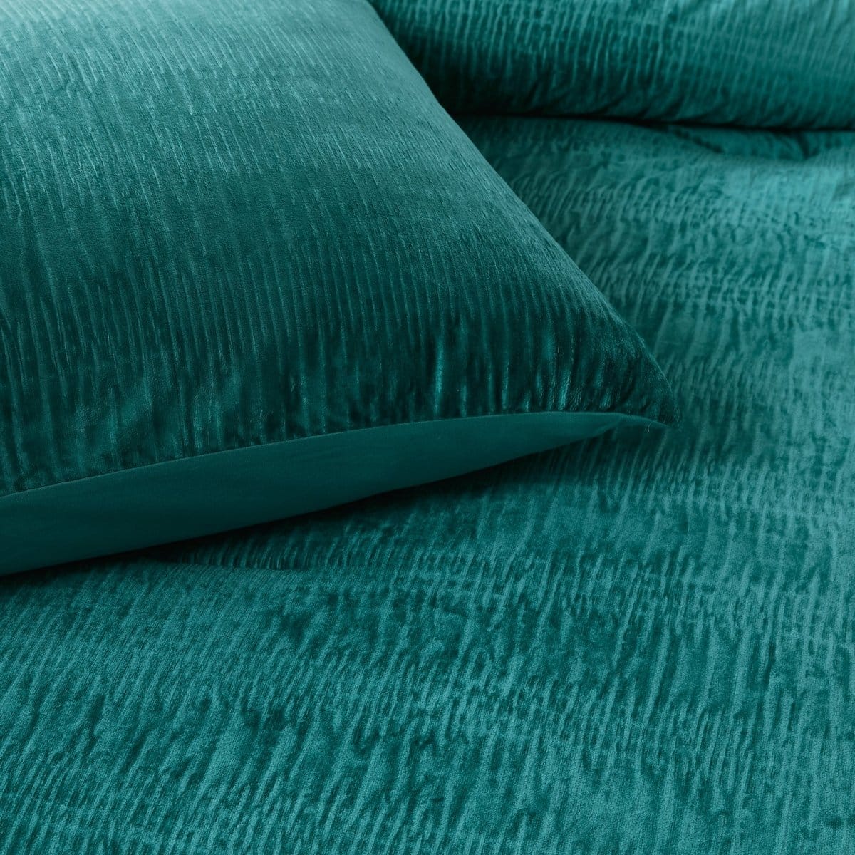 Azalea Ruched Velvet Stripe Comforter Set