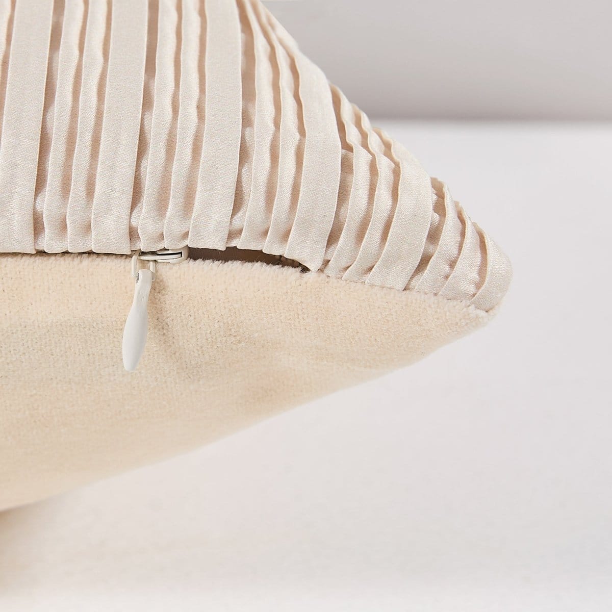 Seta Decorative Pillow Cover