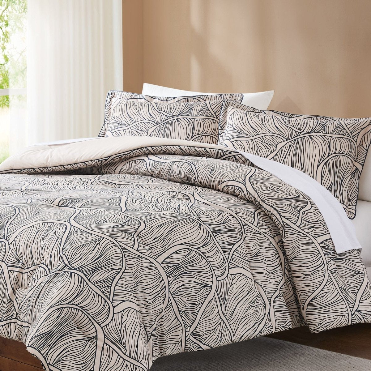 Umbra Bloom Comforter Set
