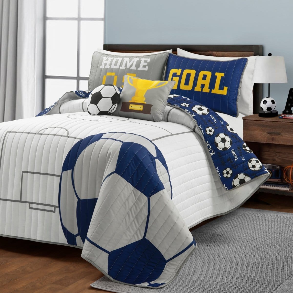 Soccer Game Reversible Quilt Set