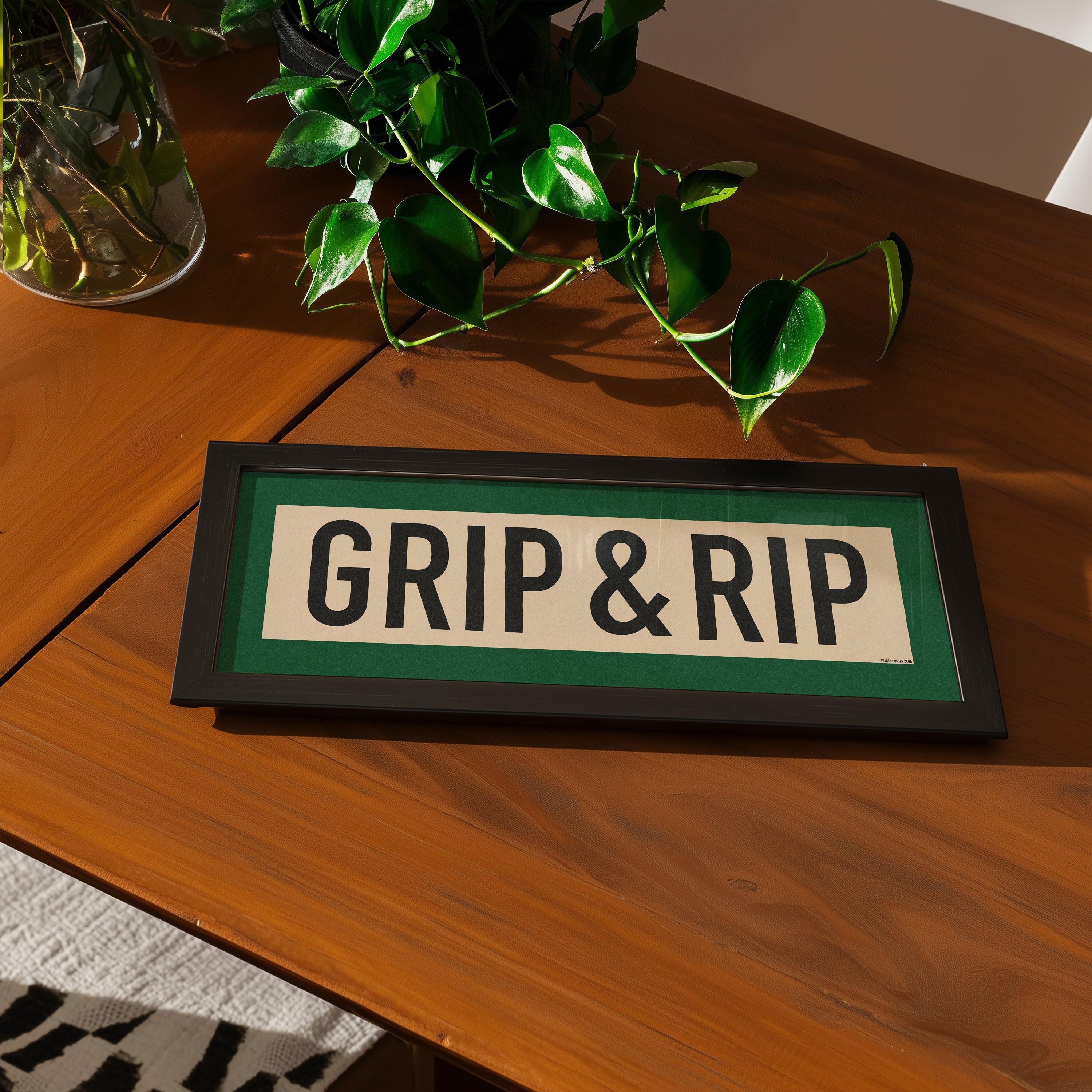 Framed Grip and Rip Golf Art Scroll Sign