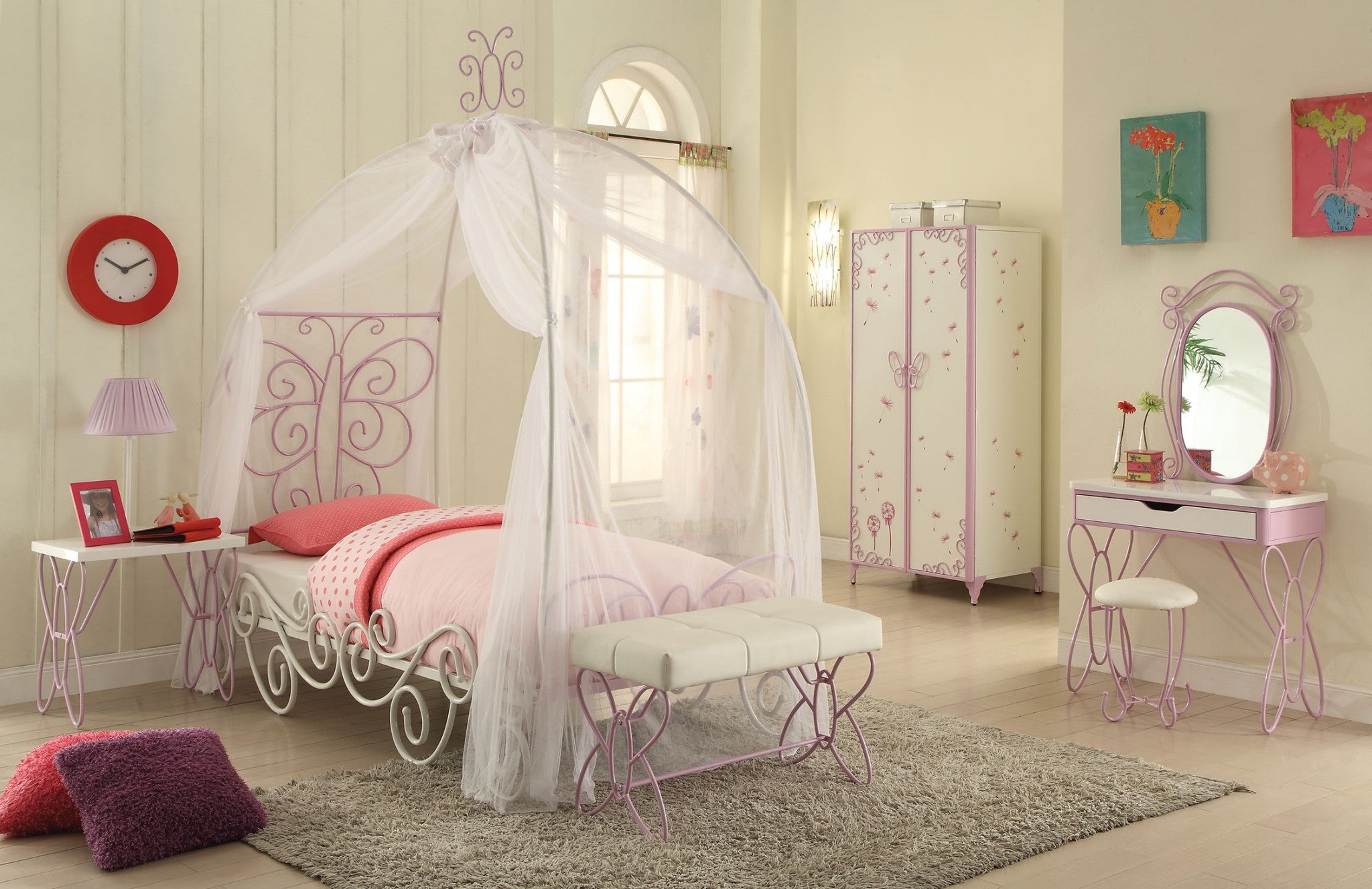 Canopy Bed-1