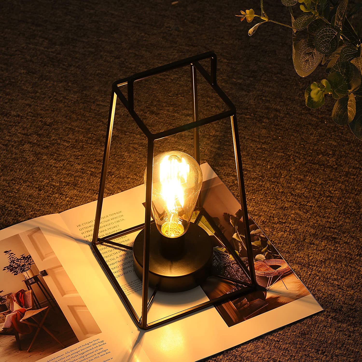 12''H Retro Style Geometric Table Lamp-3