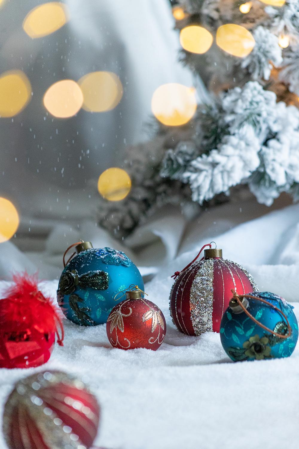 Christmas Ball Ornaments Glass Decorative Hanging Balls Light Blue