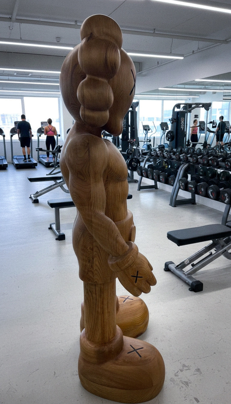 Muscular Wooden Sculpture – Gym & Fitness Art Decor