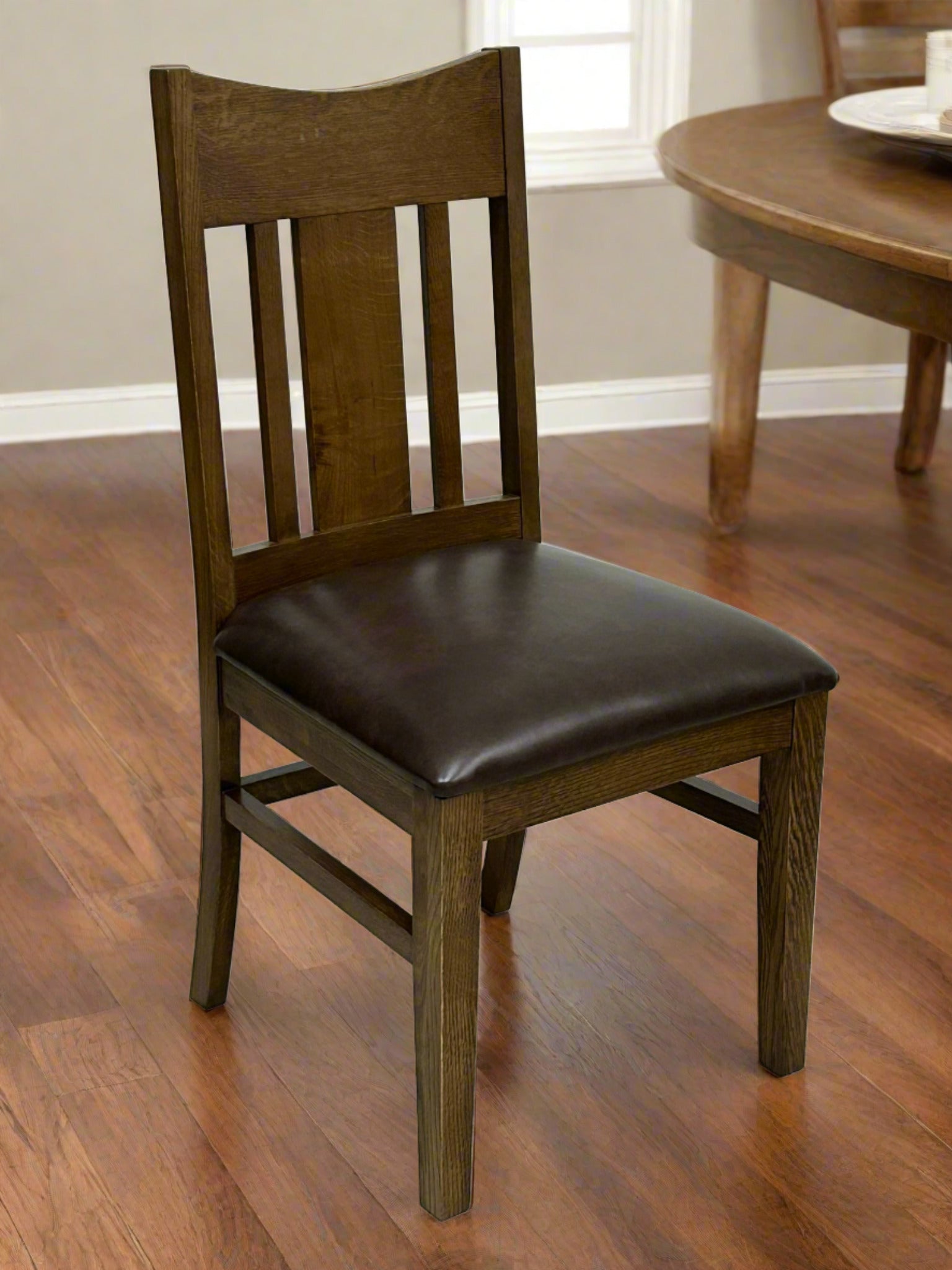 Mission Quarter Sawn Oak Round Dining Table Set - 40"