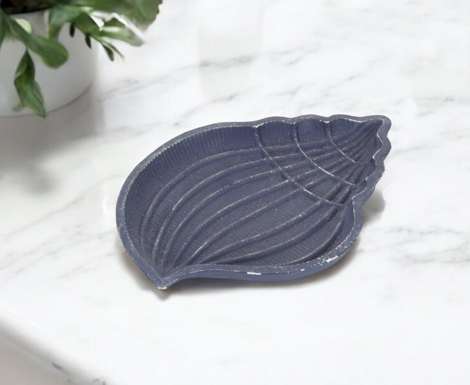 6" Blue Conch Shell Cast Iron Vanity Tray-0