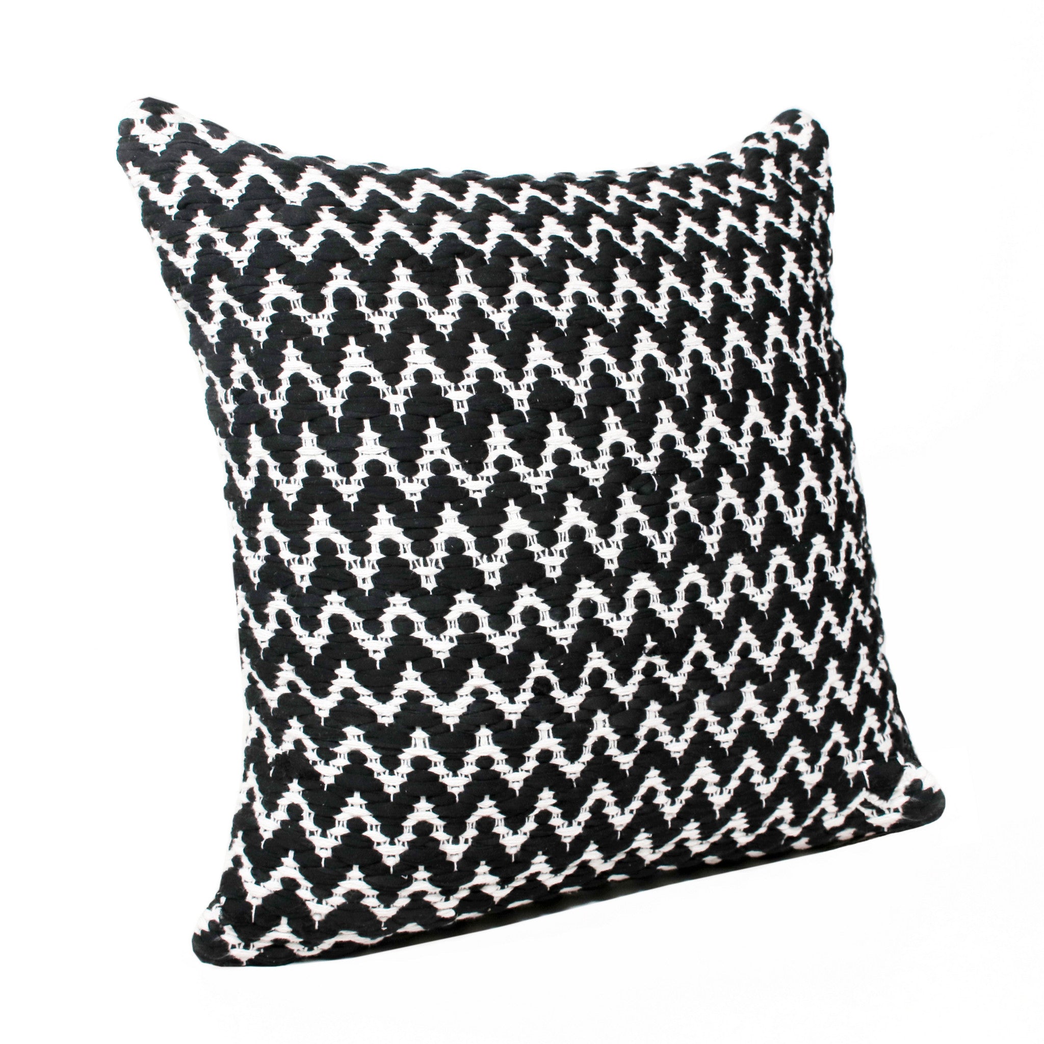 20" X 20" Black And White Polyester Chevron Zippered Pillow-2