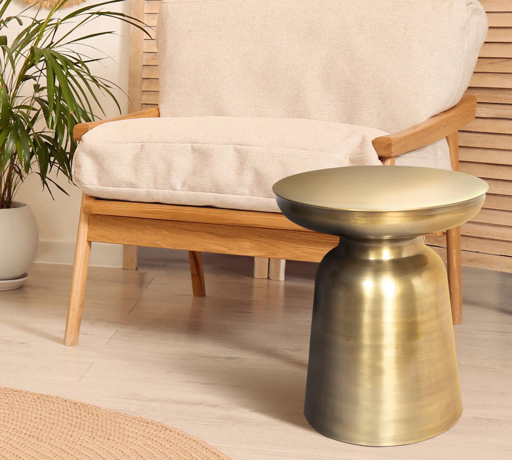 19" Gold Iron Round End Table-4