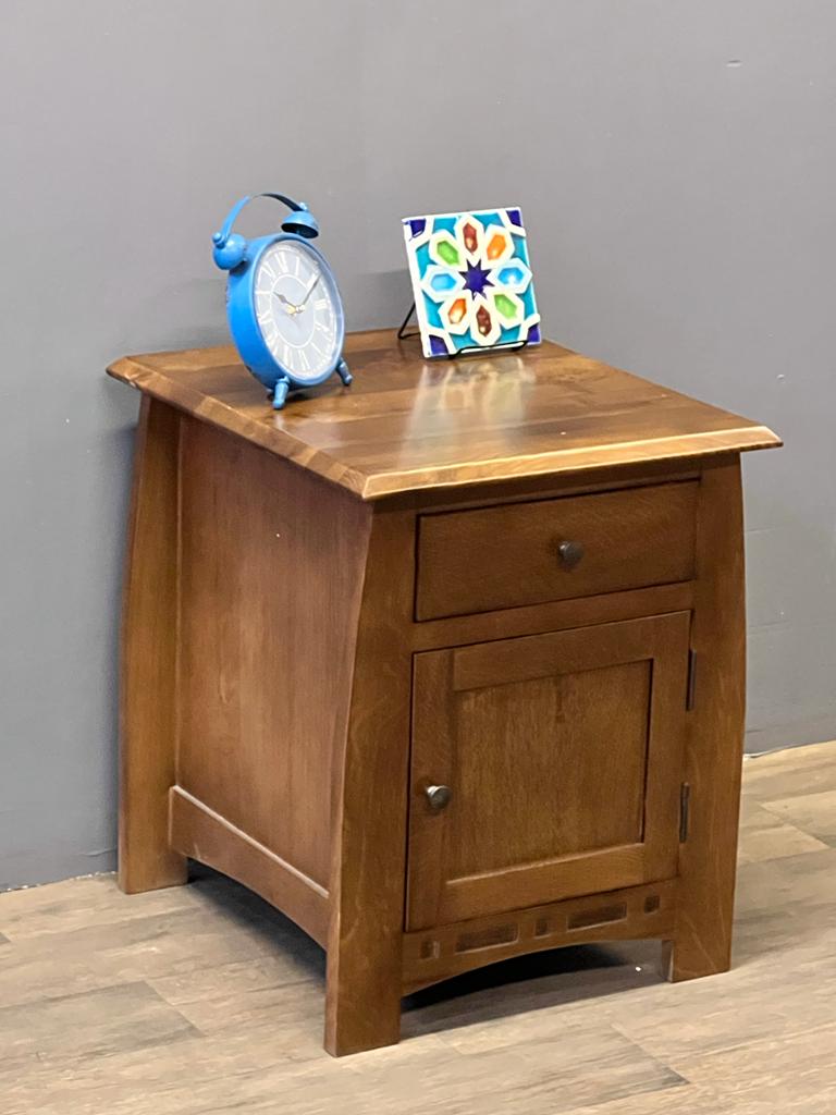 Mission White Oak 1 Drawer 1 Door Inlay End Table - Michael's Cherry
