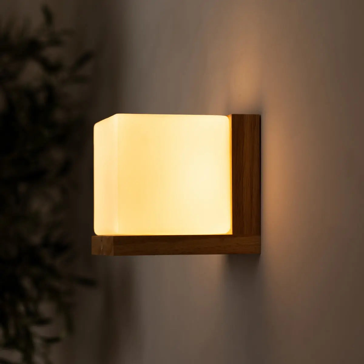 Lizzy Square Rechargeable Wooden Wall Lamp – Cordless, Dimmable, and Stylish Lighting-0