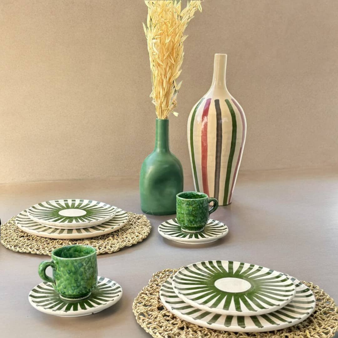 Green Sun Plate Set - Vibrant Dinnerware for Summer Dining-0