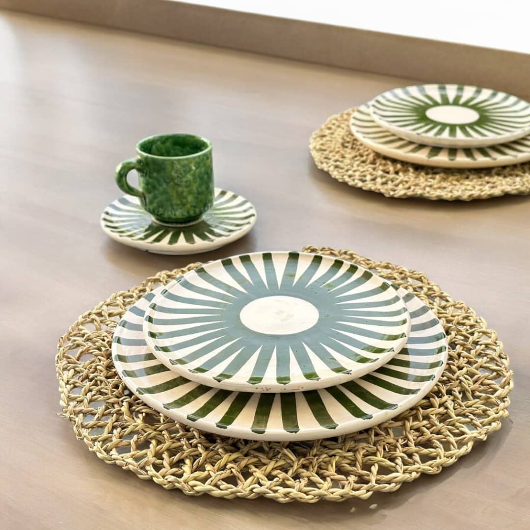 Green Sun Plate Set - Vibrant Dinnerware for Summer Dining-2