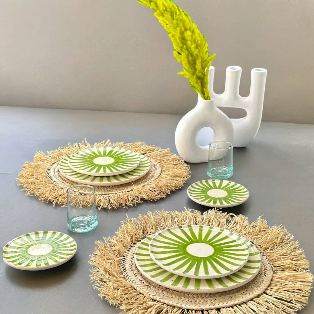 Light Green Sun Plate Set - Vibrant Dinnerware for Summer Dining-2