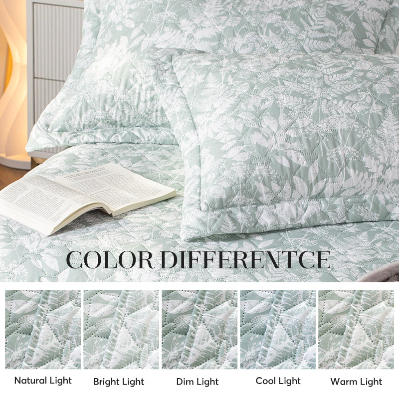 Kasentex Lightweight Botanical Green Floral Quilt Set - Light All Season Bedding, Room Decor, Graduation Gifts