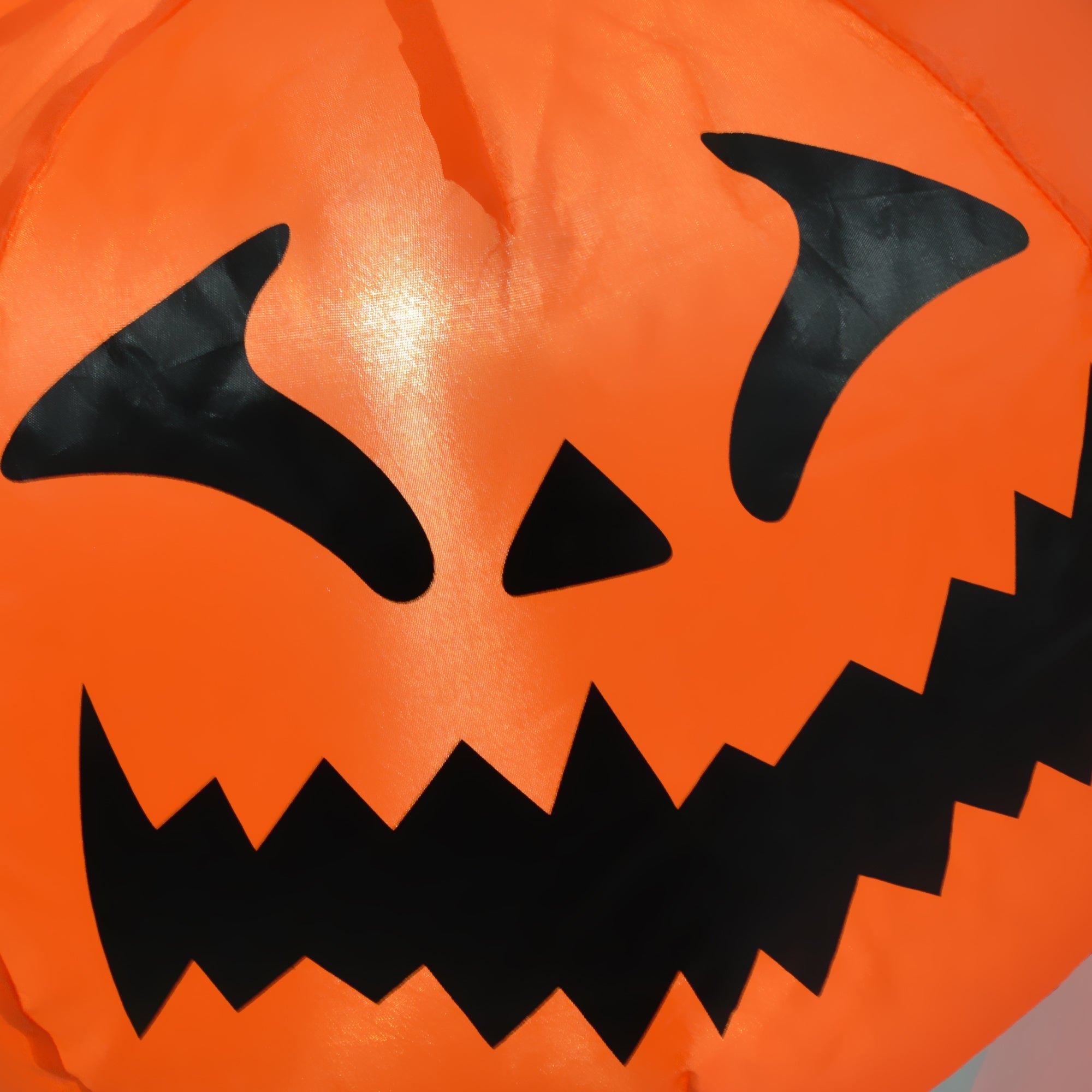 HOMCOM 5.9' Halloween Inflatable Outdoor Decoration Ghost with Pumpkin