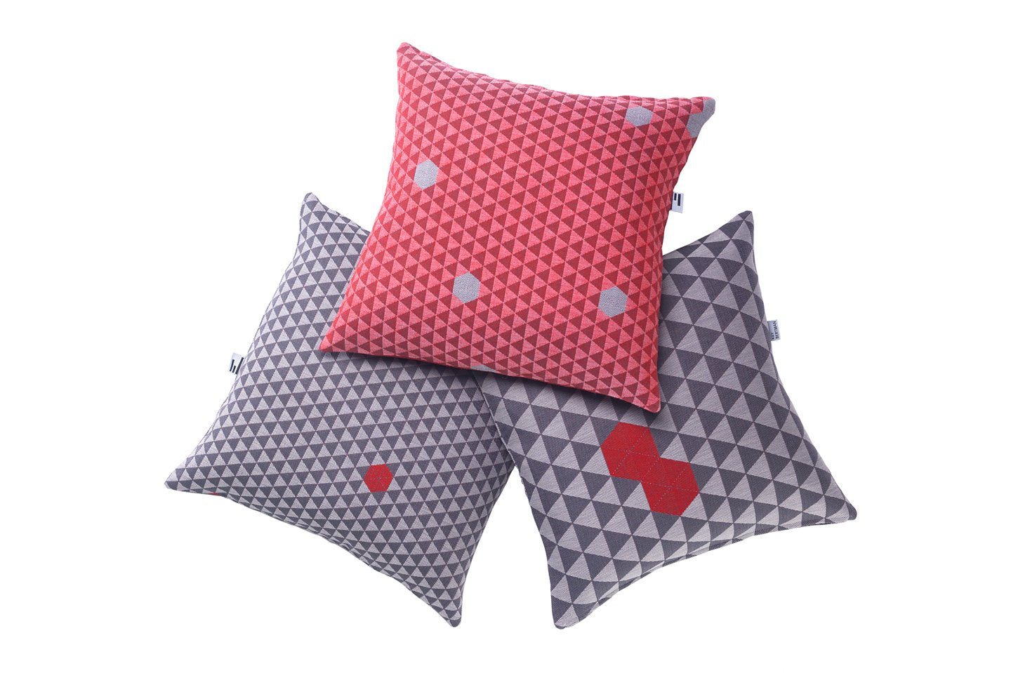 RANDOM TRIANGLES - CUSHION COVER-2