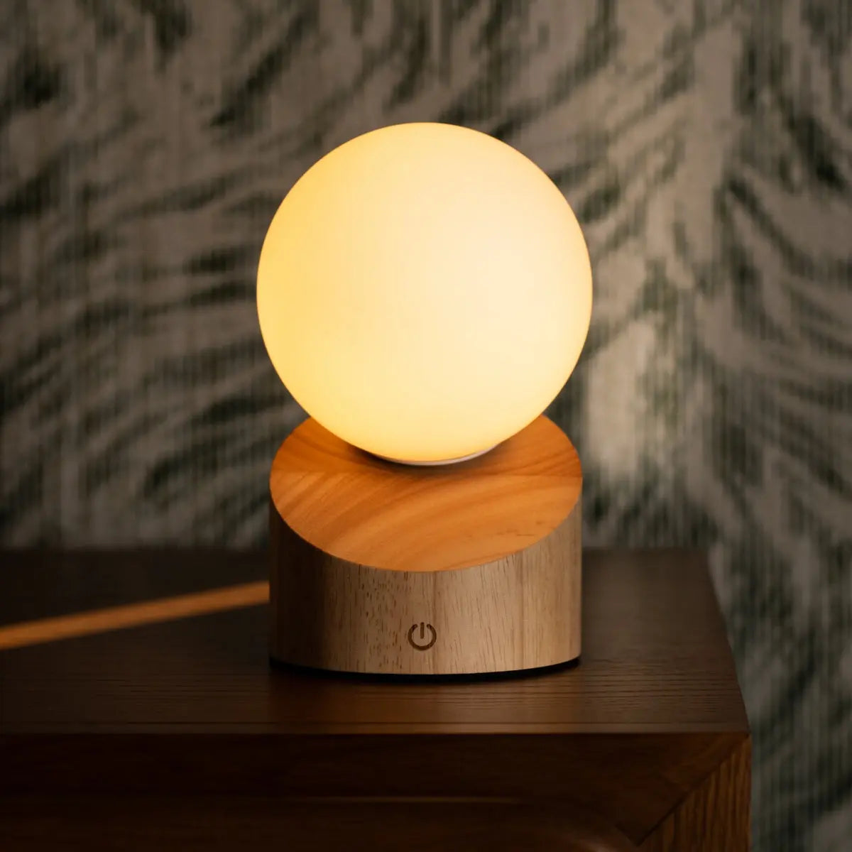 Morris Stylish Rechargeable Lamp – Cordless, Dimmable, Eco-Friendly Design-1