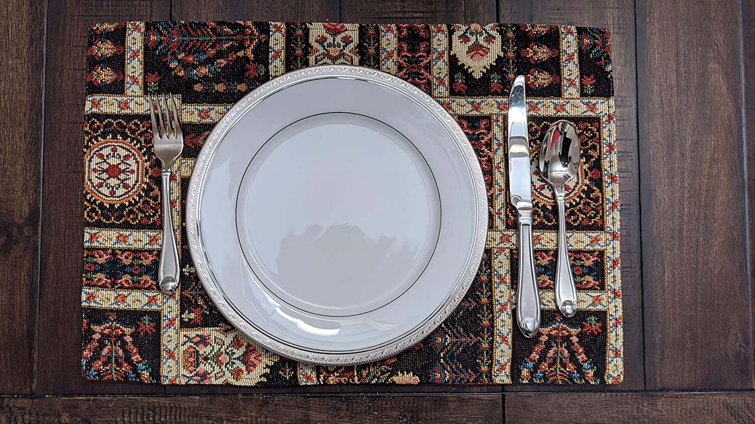 DaDalogy Bedding Set of 4-Pieces Dark Noir Mughal Floral Botanical Vintage Fleur Tapestry Placemats 13” x 19” (18197)