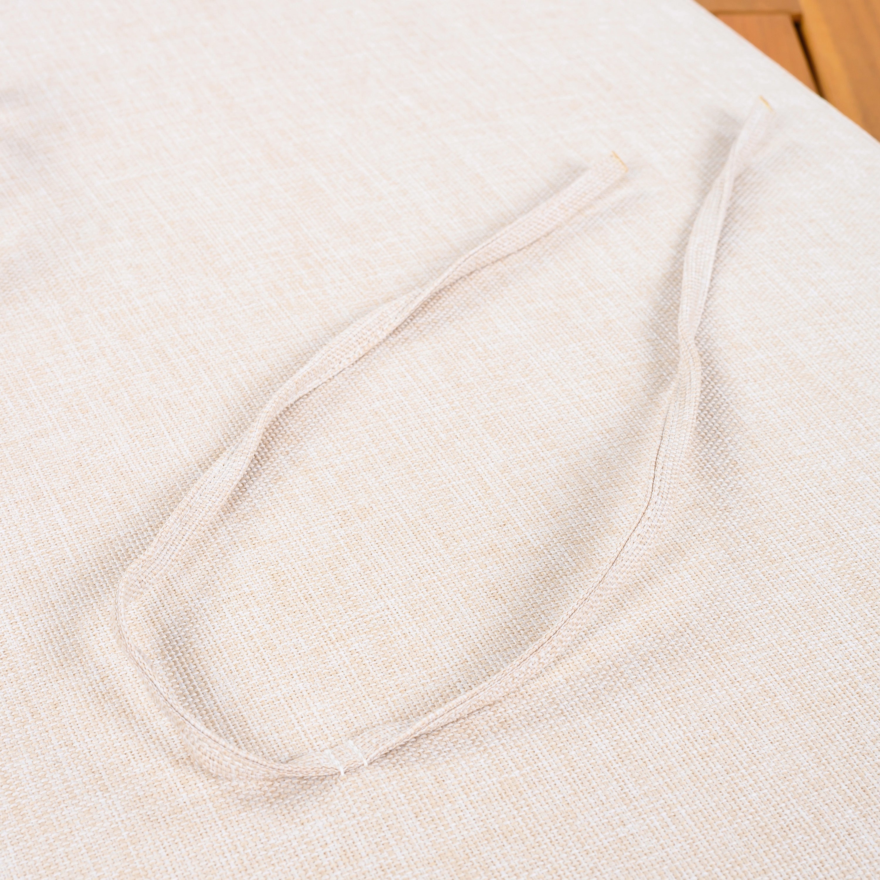 Acacia Wood Outdoor Dining Chairs 2-Pack with Beige Cushions