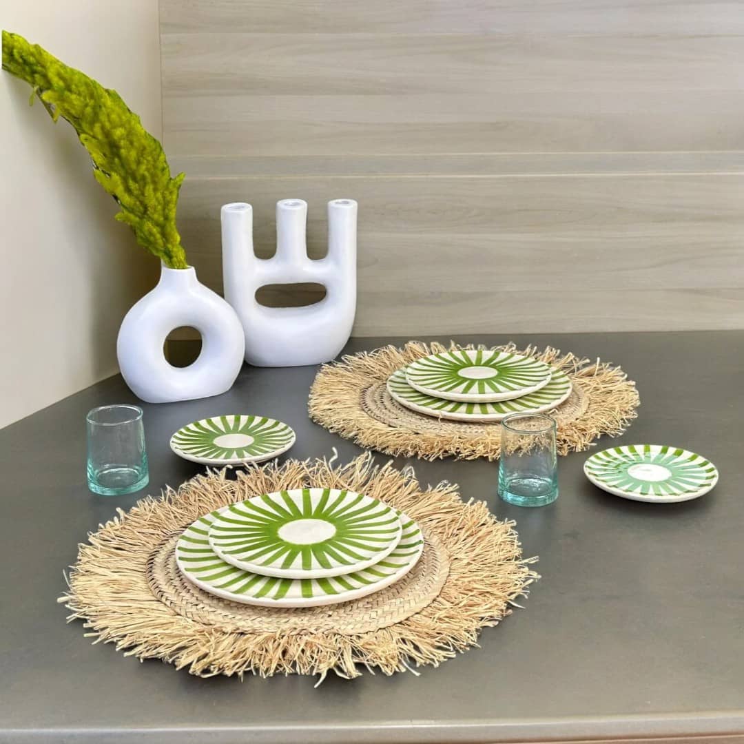 Light Green Sun Plate Set - Vibrant Dinnerware for Summer Dining-0