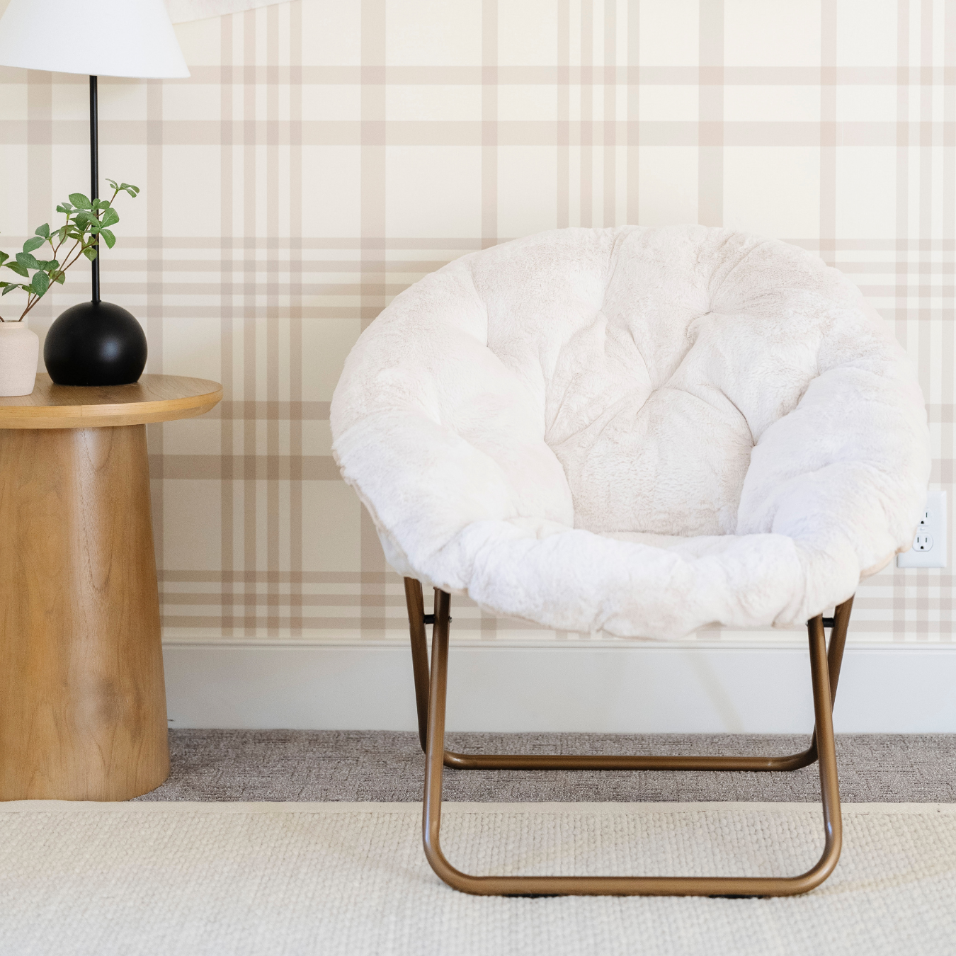 SAUCER CHAIR