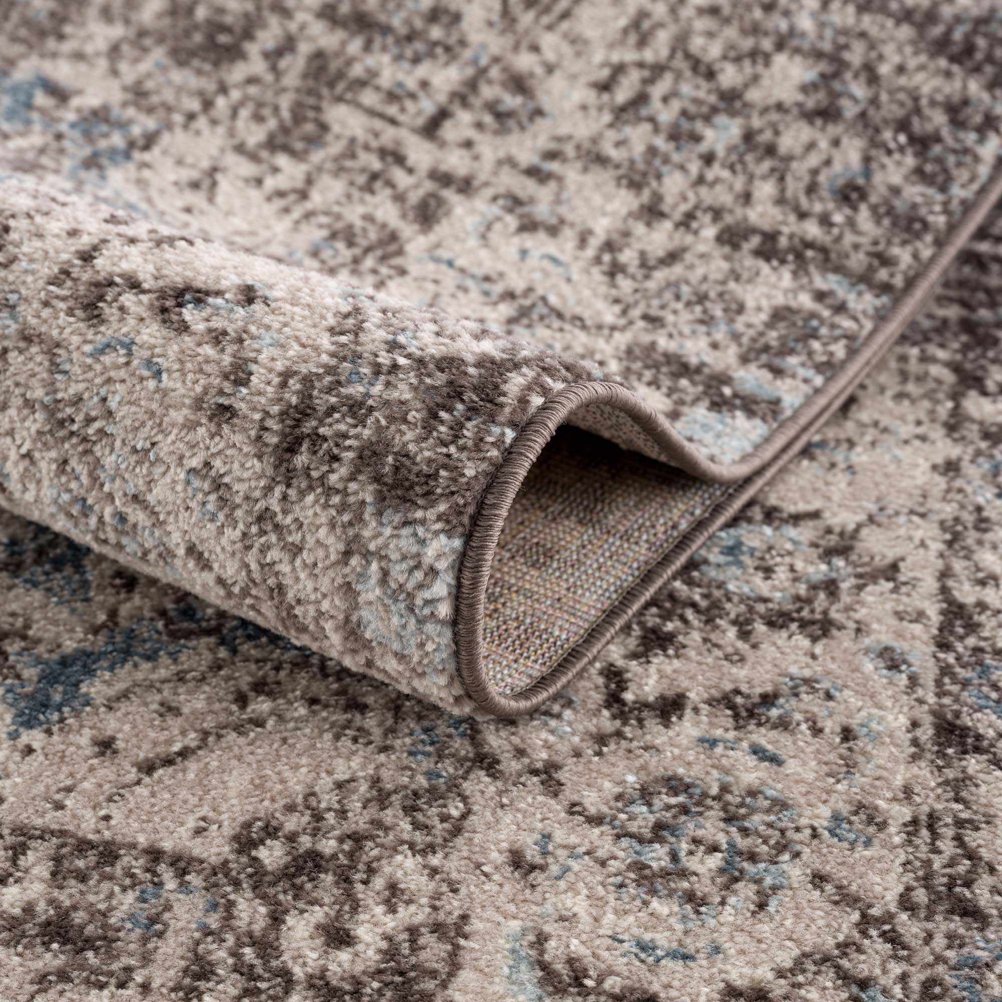 Peeta Dark Brown Medallion Area Rug