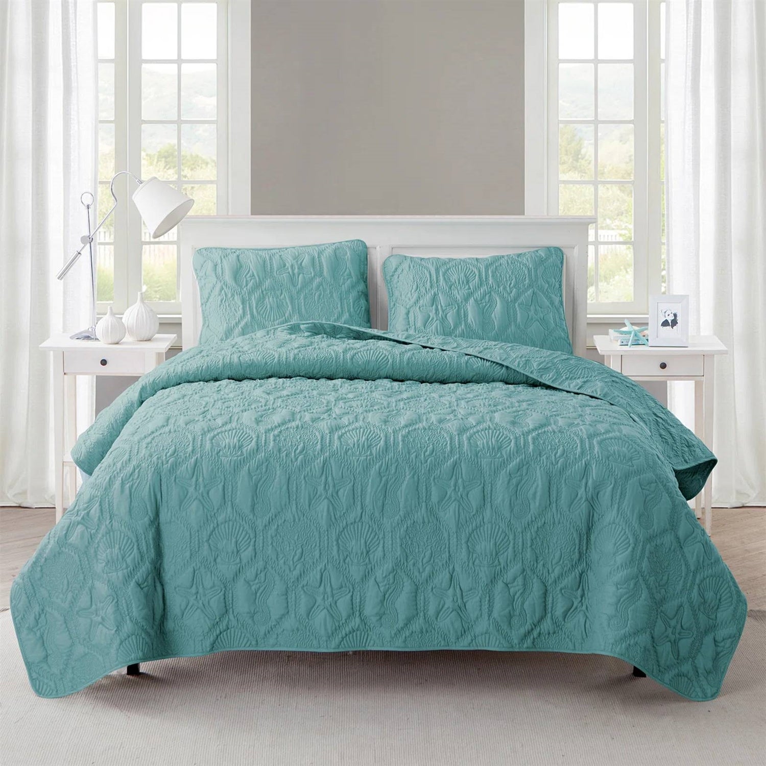 Queen Coastal Beach Starfish Seashell Seahorse Aqua Blue Teal 3-Piece Quilt Set-0