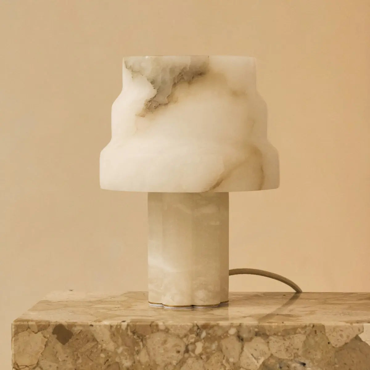 Alessandra Alabaster Lamp | Elegant Modern Lighting for Interiors-1