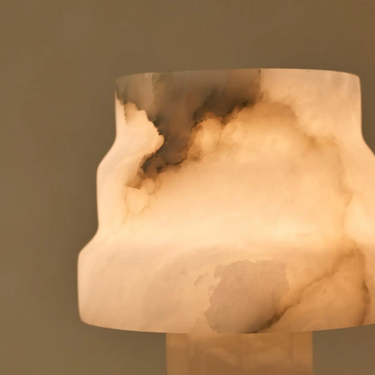 Alessandra Alabaster Lamp | Elegant Modern Lighting for Interiors-3